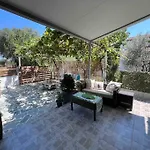 ευχάριστο εξοχικό σπίτι! * Agiakampos (Volos)